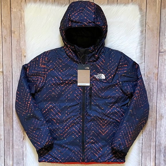 The North Face Boys’ Reversible Perrito Jacket - Picture 4 of 9